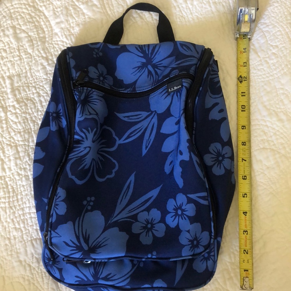 EUC- Large L.L Bean Travel Toiletry Organizer